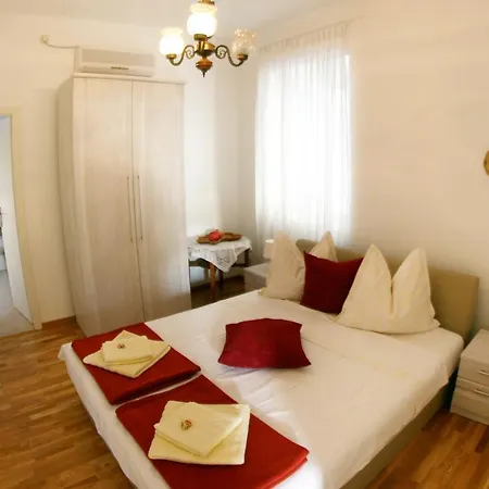アパート By The Sea Podgora, Makarska - 11335 *