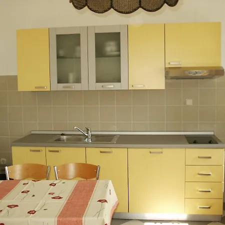 By The Sea Podgora, Makarska - 11335 Apartment *